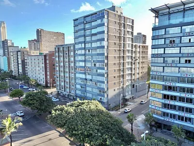 3 Bedroom Apartment For Sale in Durban - z9RL.webp