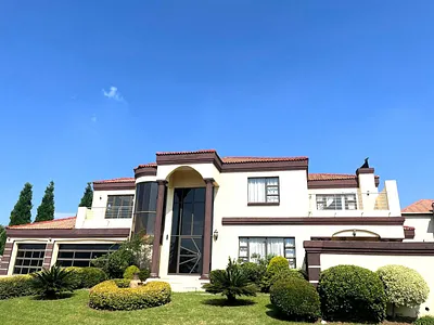 6 Bedroom House To Rent in Centurion - rlgg.webp