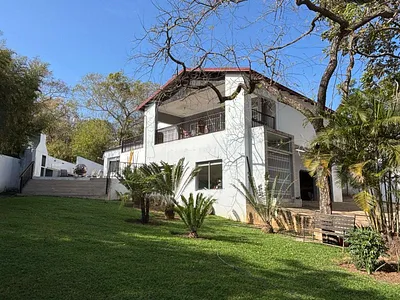 4 Bedroom House For Sale in Hazyview - KezC.webp