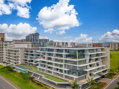 3 Bedroom Apartment For Sale in Umhlanga - TJfx.webp