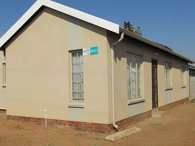3 Bedroom House For Sale in Alberton - ru3j.webp