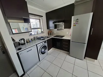 1 Bedroom Apartment For Sale in Sandton - awwt.webp