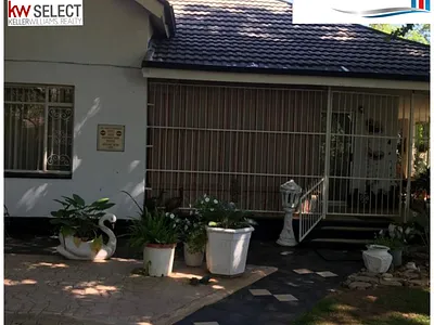 4 Bedroom House For Sale in Makwassie - GU0K.webp