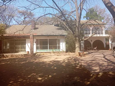 5 Bedroom House To Rent in Randburg - 2WwK.webp