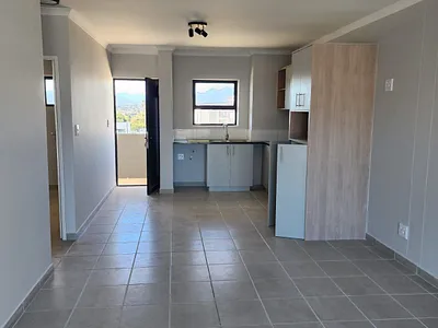 2 Bedroom Apartment For Sale in Kraaifontein - 8nB9.webp