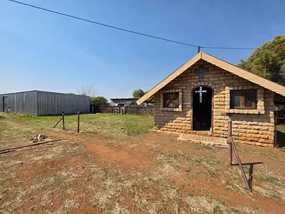 Commercial Property For Sale in Kimberley - img