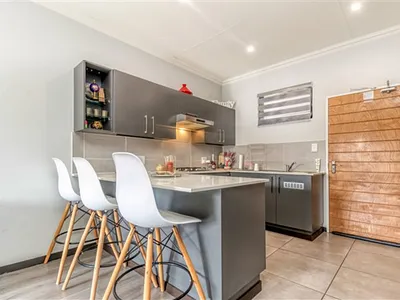 3 Bedroom Apartment For Sale in Randburg - TI1X.webp