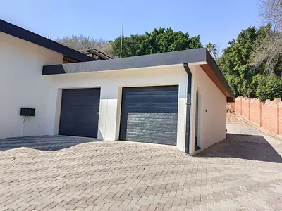 4 Bedroom House For Sale in Pretoria - img