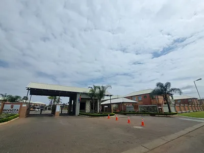 3 Bedroom Townhouse To Rent in Pretoria - h7lX.webp