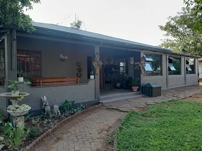 4 Bedroom House To Rent in Kuruman - 0sif.webp