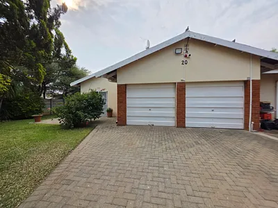 4 Bedroom House For Sale in Kimberley - img