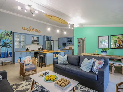 5 Bedroom House For Sale in Pennington - xXAW.webp