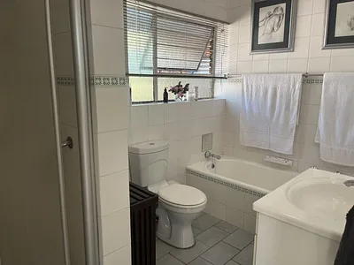 4 Bedroom House For Sale in Benoni - sKfk.webp