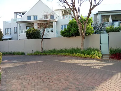 2 Bedroom Apartment For Sale in Sandton - vAxQ.webp