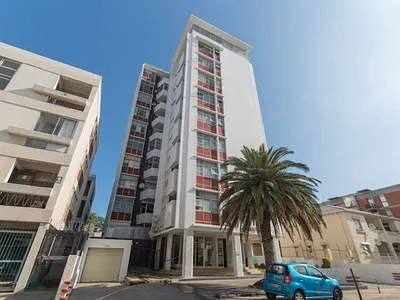 1 Bedroom Apartment For Sale in Port Elizabeth - xHAa.webp
