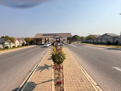 3 Bedroom Townhouse For Sale in Centurion - AwV4.webp