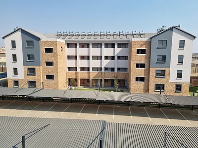 2 Bedroom Apartment For Sale in Midrand - KroF.webp