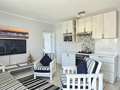 2 Bedroom Apartment To Rent in Groot Brakrivier - K4Yn.webp