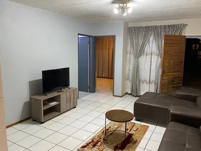 1 Bedroom Apartment To Rent in Johannesburg - o14f.webp