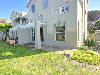 2 Bedroom Apartment For Sale in Gordons Bay - img