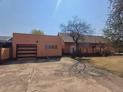 3 Bedroom House For Sale in Stilfontein - cwAa.webp