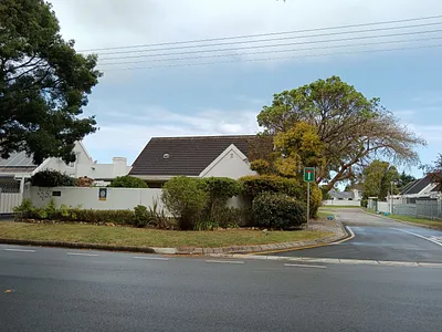 3 Bedroom House For Sale in George - HyjX.webp