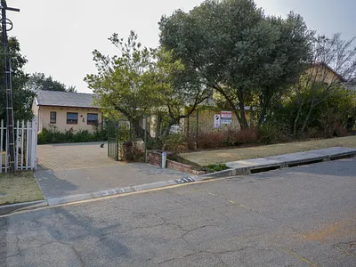 3 Bedroom House For Sale in Johannesburg - img