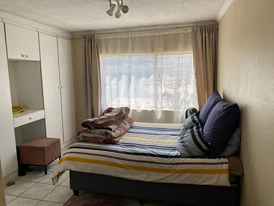 3 Bedroom Apartment For Sale in Johannesburg - ilsb.webp