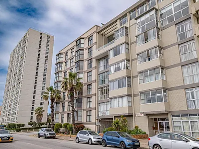 3 Bedroom Apartment For Sale in Port Elizabeth - img