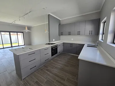 2 Bedroom Townhouse For Sale in Pretoria - DN4N.webp