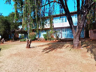 2 Bedroom Apartment For Sale in Sabie - img