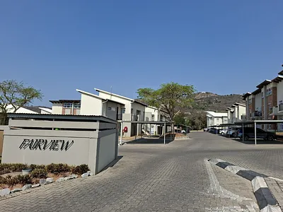 2 Bedroom Apartment For Sale in Nelspruit - img