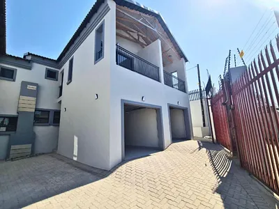 2 Bedroom Apartment To Rent in Centurion - img