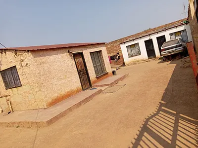 3 Bedroom House For Sale in Pretoria - img