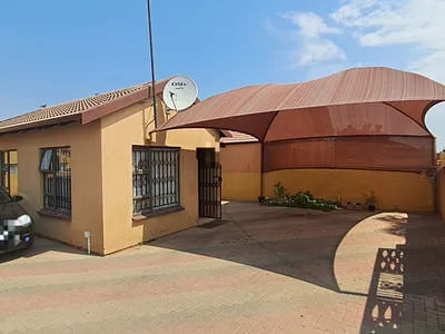 3 Bedroom House For Sale in Soshanguve - gTBz.webp