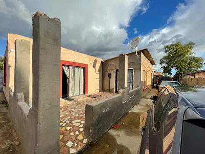 4 Bedroom House For Sale in Kimberley - e3Km.webp