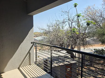 2 Bedroom Apartment For Sale in Hoedspruit - vnsM.webp