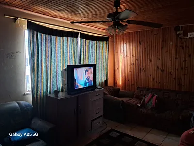 2 Bedroom Apartment For Sale in Port Elizabeth - N5sQ.webp