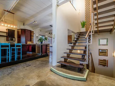 3 Bedroom Apartment For Sale in Johannesburg - 6r9c.webp