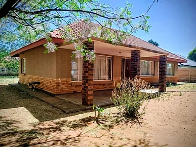 3 Bedroom House For Sale in Stilfontein - pabi.webp