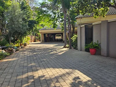 3 Bedroom House For Sale in Centurion - Oxpz.webp