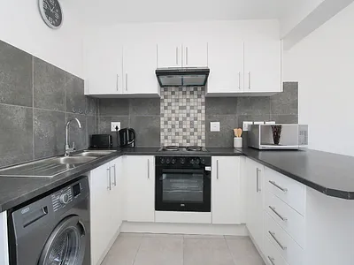 2 Bedroom Apartment To Rent in Eersterivier - ZEep.webp