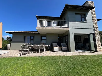 3 Bedroom House For Sale in Hartenbos - AcAr.webp