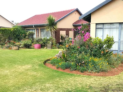 3 Bedroom House For Sale in Roodepoort - DumO.webp