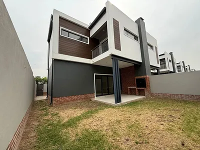 3 Bedroom Townhouse To Rent in Sandton - img