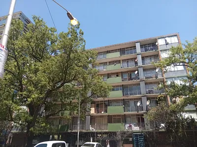 4 Bedroom Apartment For Sale in Pretoria - uN5C.webp