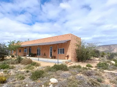 3 Bedroom House For Sale in Calitzdorp - bu6b.webp