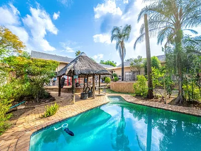 4 Bedroom House For Sale in Pretoria - img
