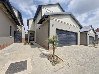 3 Bedroom Townhouse For Sale in Midrand - img