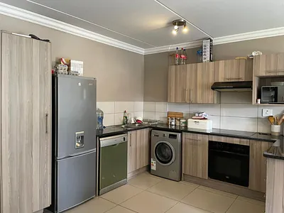 3 Bedroom Apartment For Sale in Randburg - scck.webp